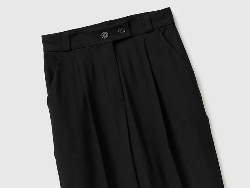 Karottenfarbene Hose