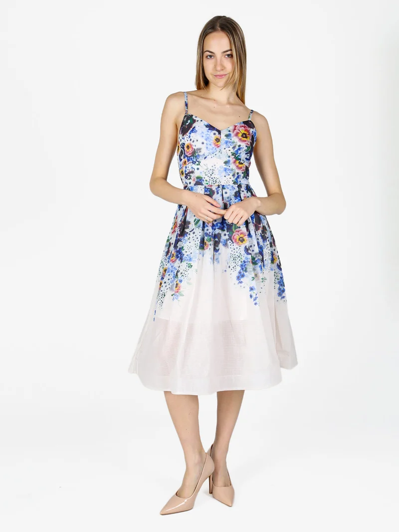 Vestito da donna svasato con stampa floreale e spalline sottili - multicolore