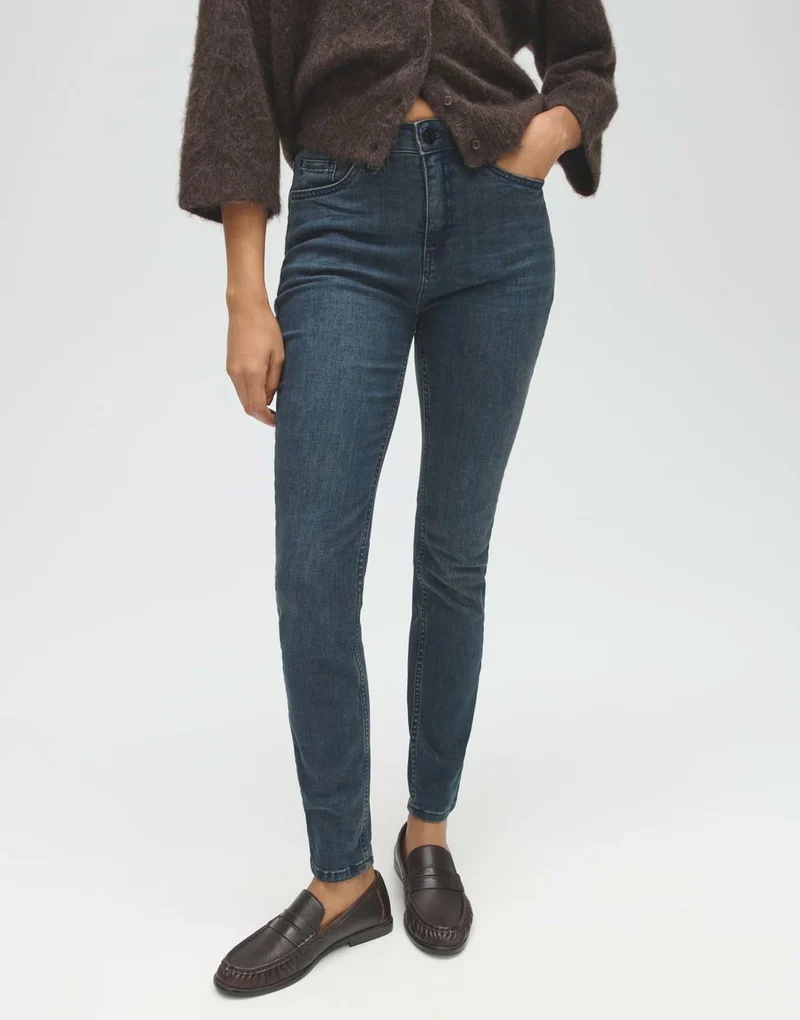 Elma blue black