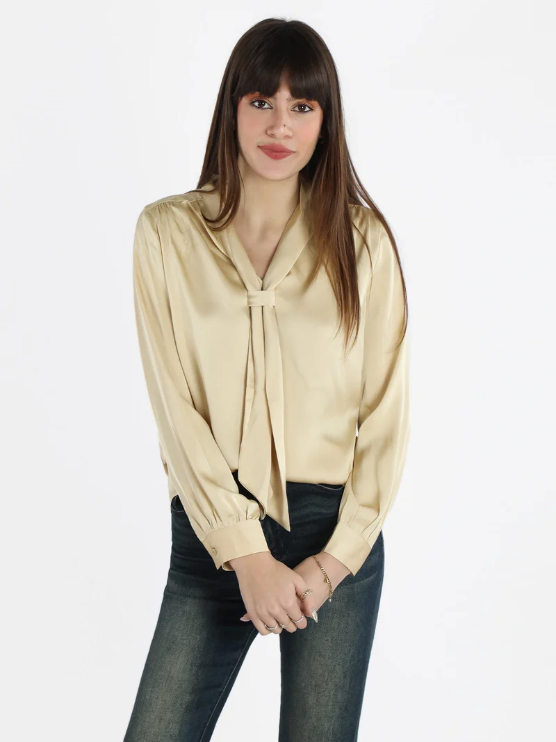 Camicetta donna effetto raso con cravattino - beige