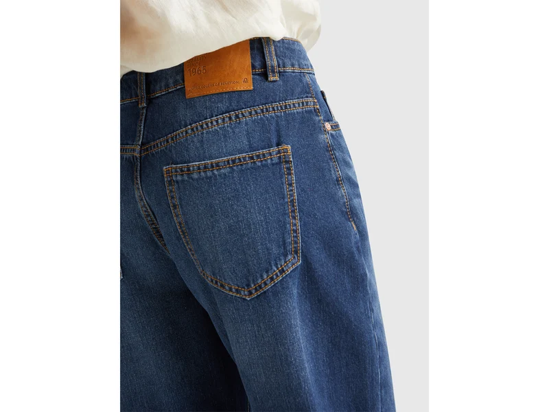 Jeans im Ballonschnitt