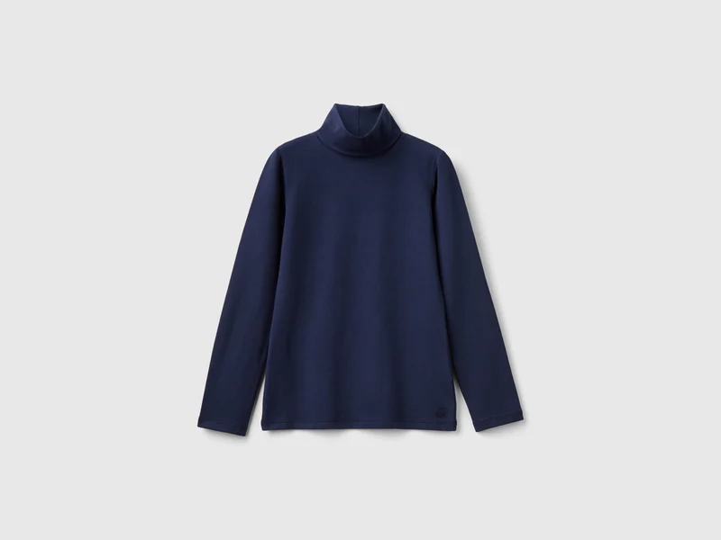 Stretch-T-Shirt mit hohem Halsausschnitt