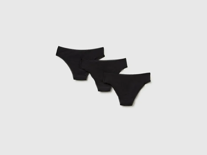 Drei Slips aus dehnbarem Modal