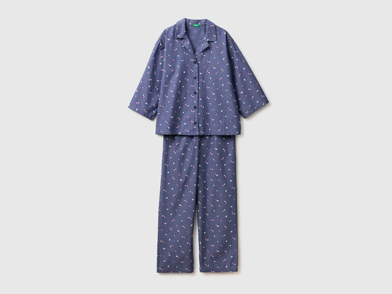 Offener Pyjama mit Blumenmuster