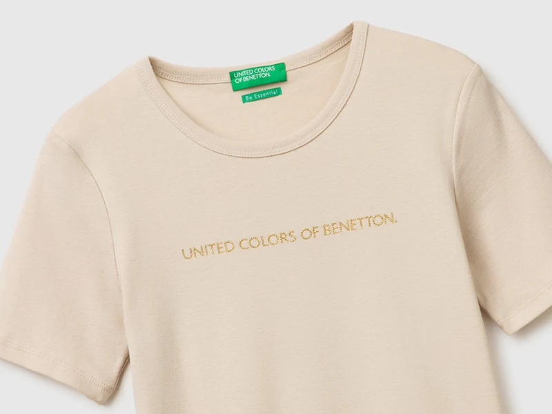 Kurzärmeliges T-Shirt mit Glitzerlogo