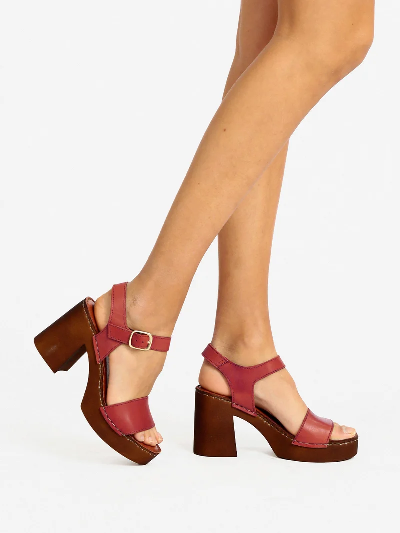 Sandali in pelle donna con tacco - rosso
