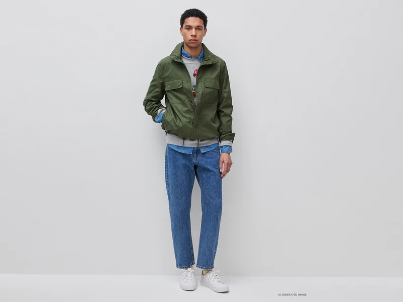 Kurze Jacke mit Taschen