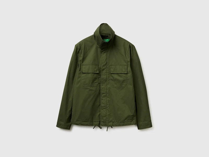 Kurze Jacke mit Taschen