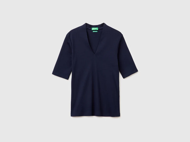 Schmal geschnittenes T-Shirt aus langfaseriger Baumwolle