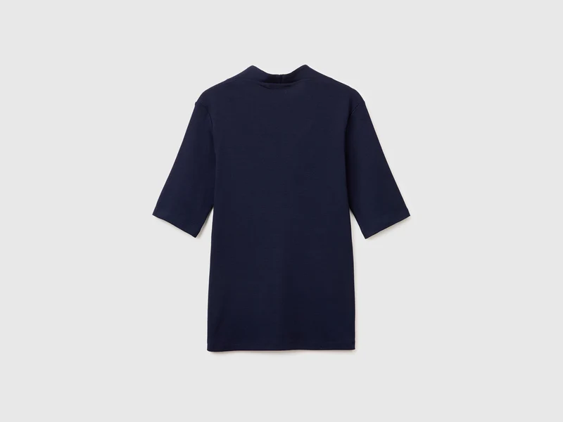 Schmal geschnittenes T-Shirt aus langfaseriger Baumwolle