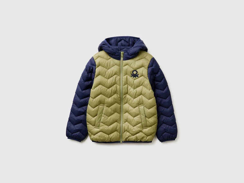 Wattierte Jacke mit Kapuze
