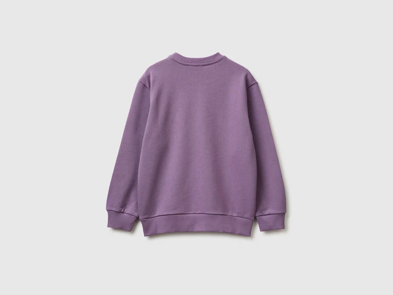 Geschlossenes Sweatshirt mit Aufdruck