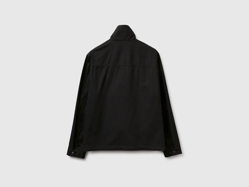 Kurze Jacke mit Taschen