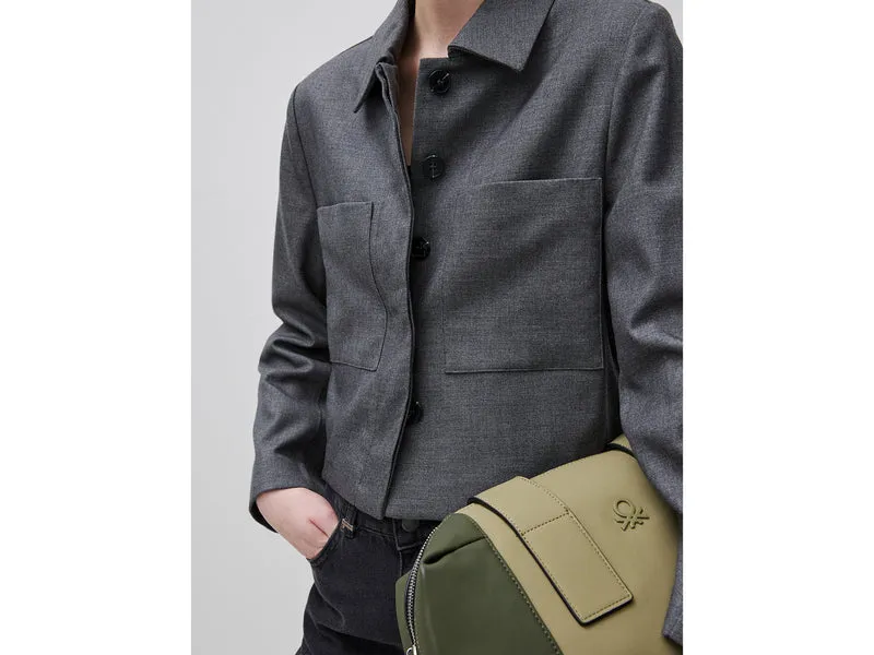 Kurze Jacke mit Taschen