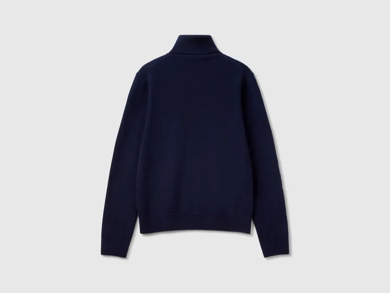Dunkelblauer Rollkragenpullover aus reiner Merinowolle