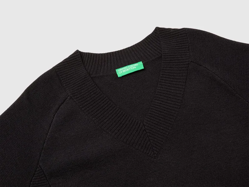 Strickpullover mit V-Ausschnitt