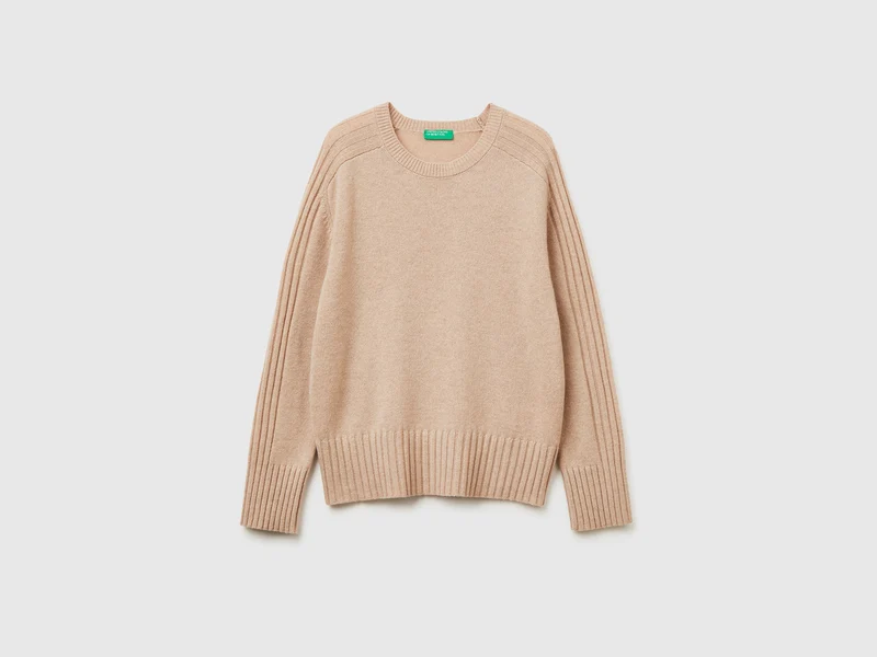 Weit geschnittener Pullover aus reinem Kaschmir