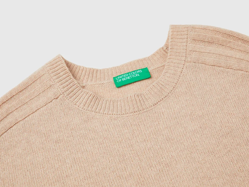 Weit geschnittener Pullover aus reinem Kaschmir