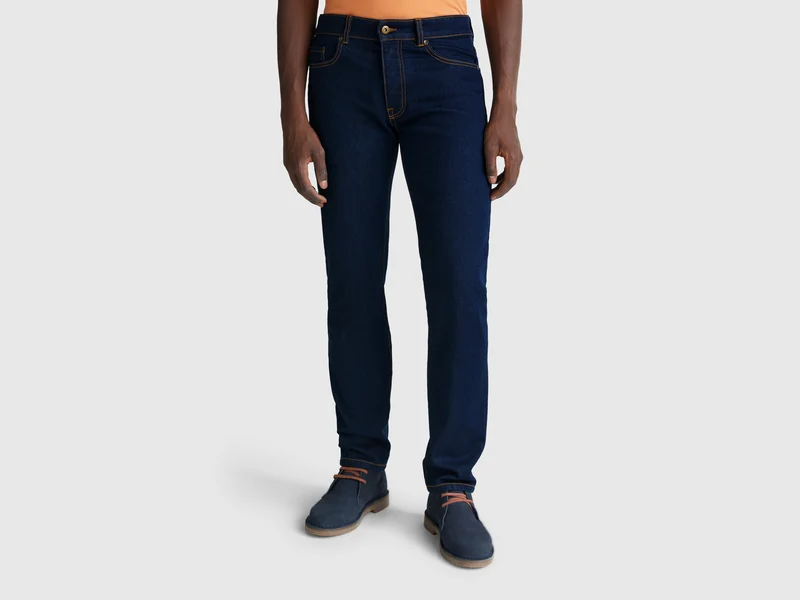 Slim-Fit-Jeans mit fünf Taschen