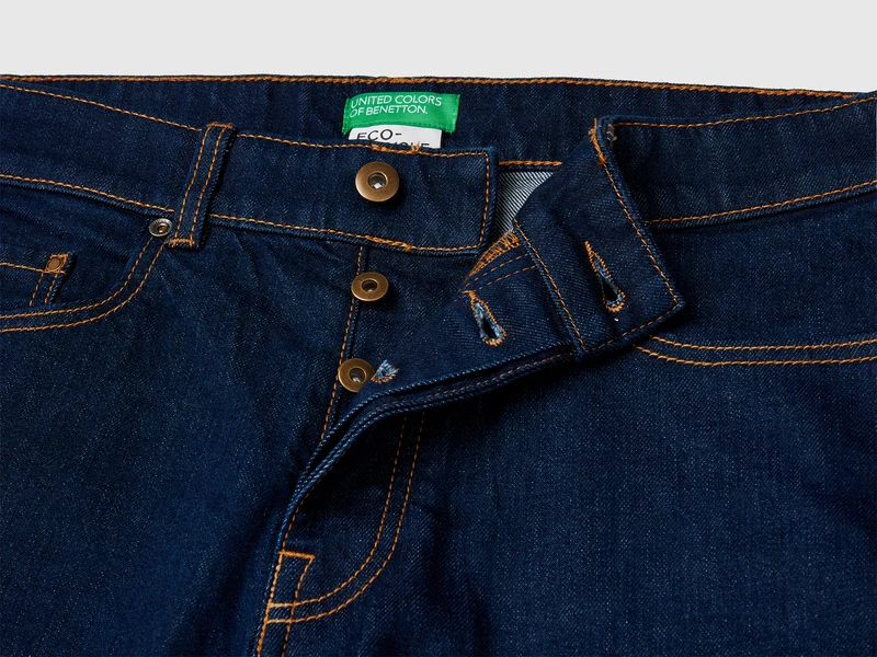 Slim-Fit-Jeans mit fünf Taschen