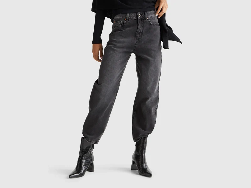 Jeans im Ballonschnitt