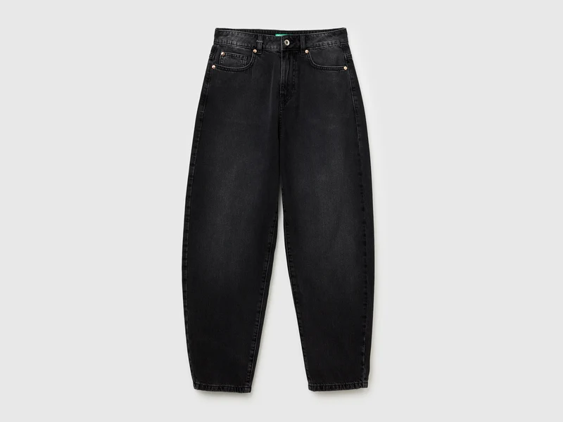 Jeans im Ballonschnitt