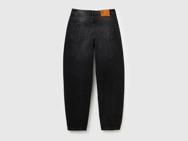 Jeans im Ballonschnitt