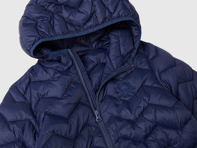Wattierte Jacke mit Kapuze