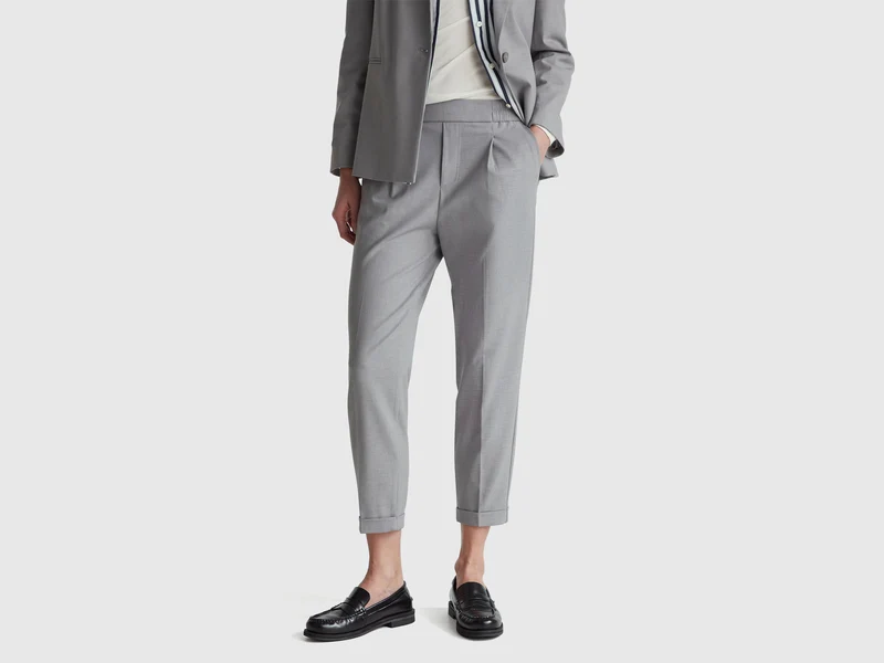 Hose mit Bündchen aus Stretch-Viskose-Mix