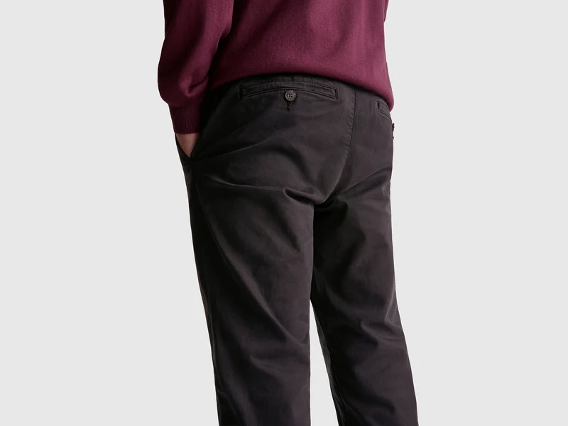 Slim Fit Chinos aus Baumwolle
