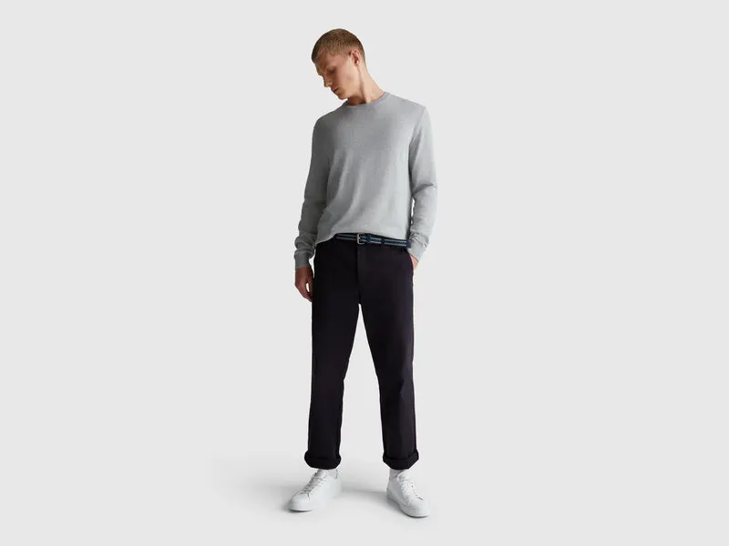 Straight-Fit-Chinos