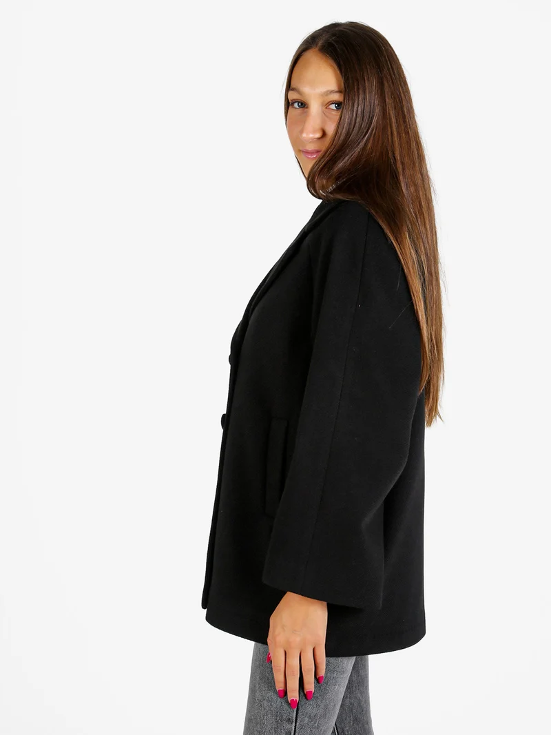 Cappotto corto da donna a doppiopetto con bottoni - nero