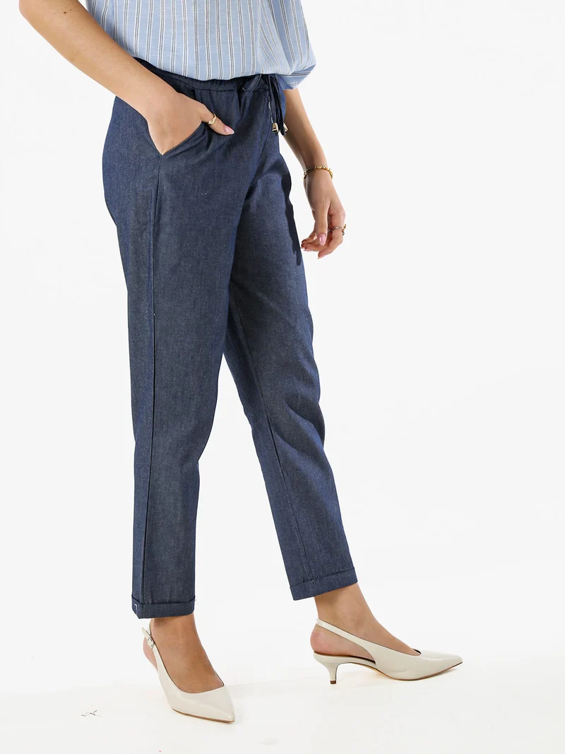 Pantaloni donna in cotone effetto jeans con risvolti - blu