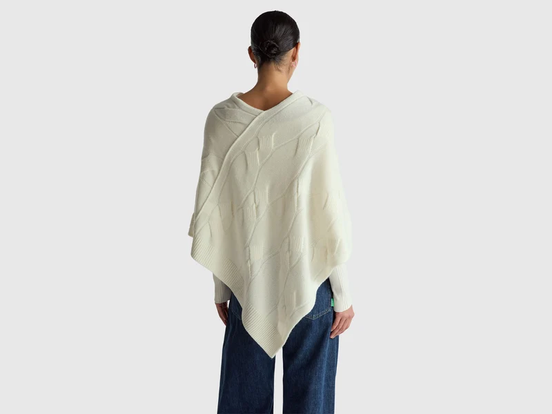 Cape mit Rautenmuster aus reinem Kaschmir