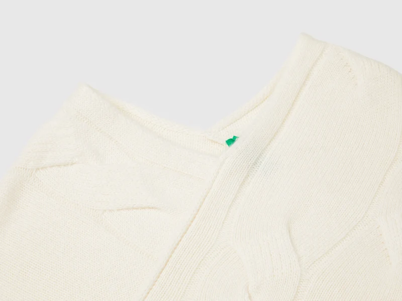 Cape mit Rautenmuster aus reinem Kaschmir