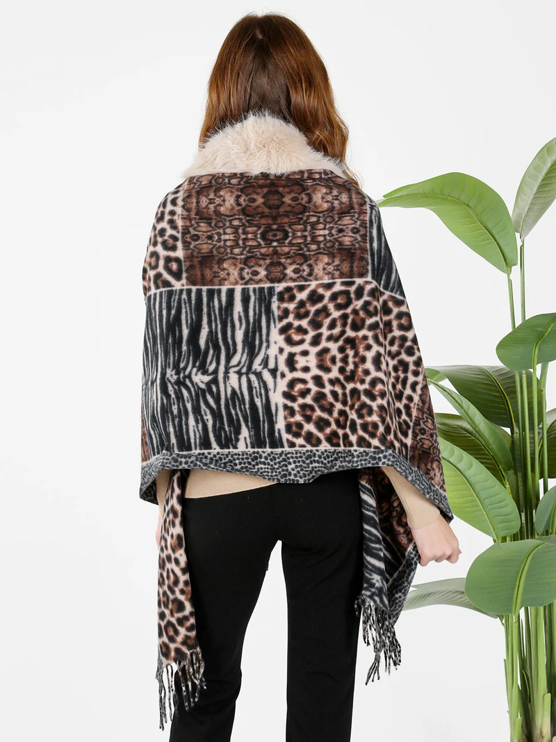 Mantella donna animalier con scollo in ecopelliccia - multicolore