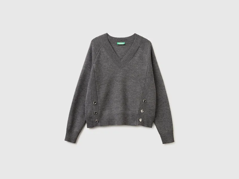 Strickpullover mit V-Ausschnitt