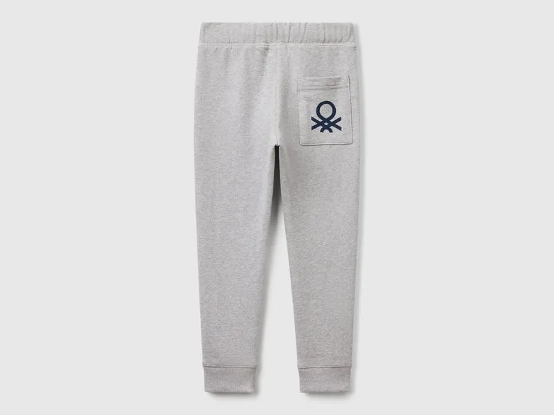 Jogginghose mit Logo