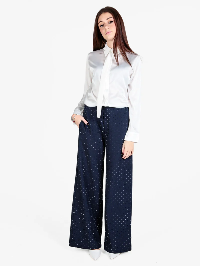 Camicia donna effetto raso con cravattino - bianco