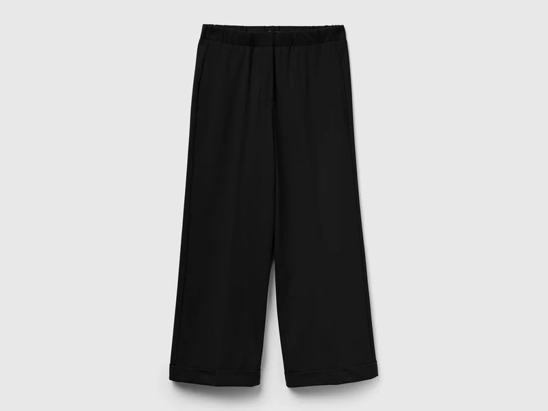Hose mit elastischem Bund und Umschlag