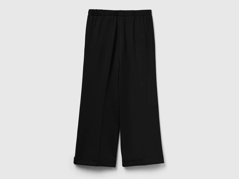Hose mit elastischem Bund und Umschlag