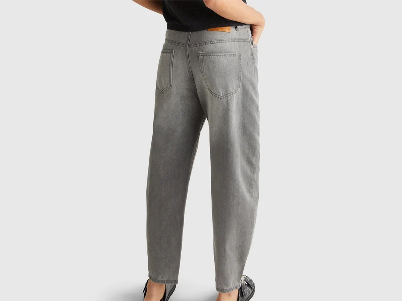 Jeans im Ballonschnitt