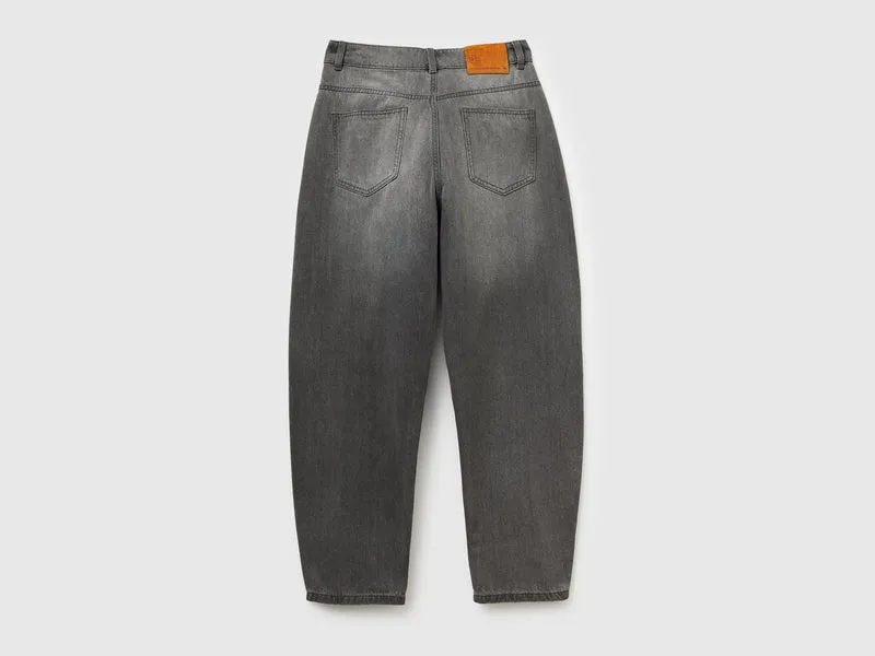Jeans im Ballonschnitt
