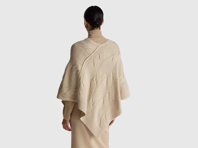 Cape mit Rautenmuster aus reinem Kaschmir