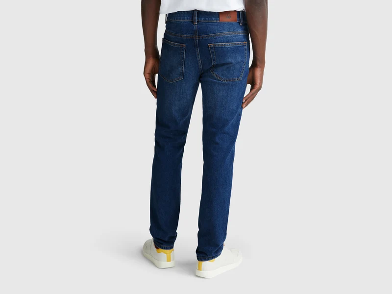Slim-Fit-Jeans mit fünf Taschen