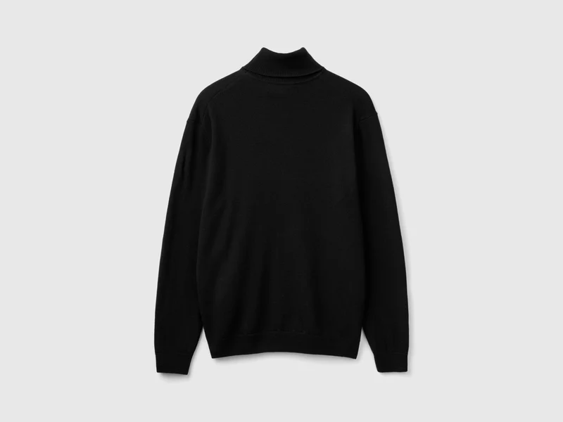 Schwarzer Rollkragenpullover aus reiner Merinowolle