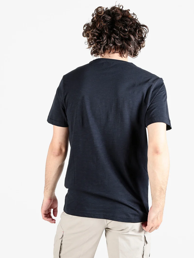 T-shirt uomo in cotone con stampa scrtita - blu scuro