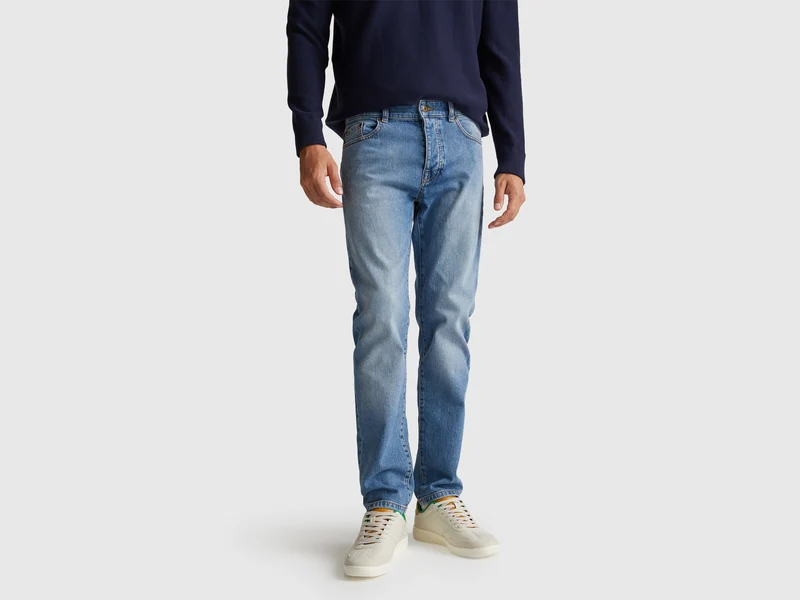 Slim-Fit-Jeans mit fünf Taschen
