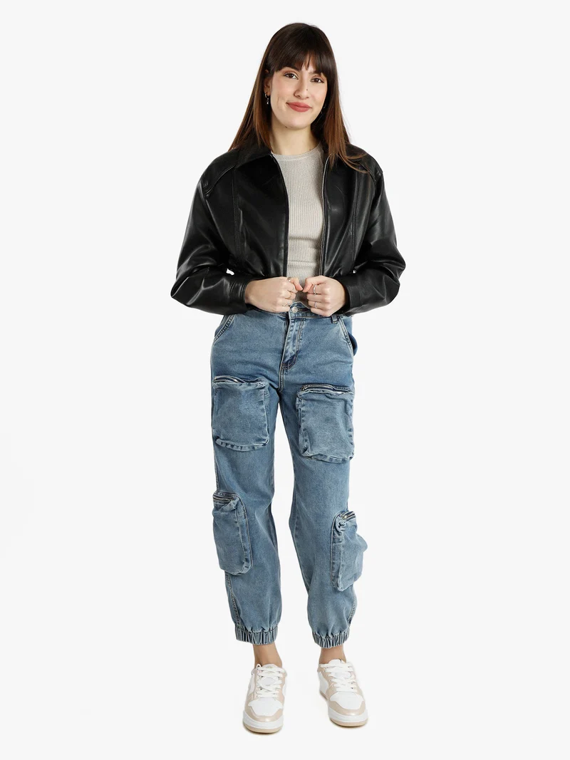 Giacca cropped da donna in ecopelle - nero