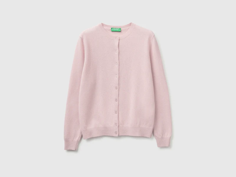 Helllila Strickjacke mit Rundhalsausschnitt aus reiner Merinowolle